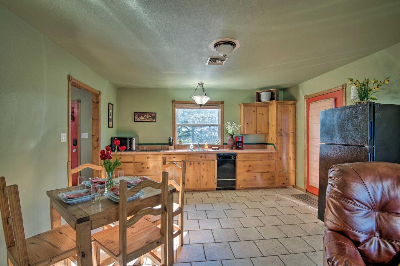 Broken Bow Cottage With Deck, Hot Tub And Fire Pit! 外观 照片