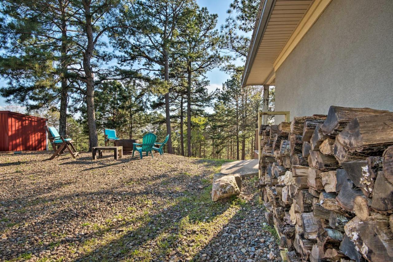 Broken Bow Cottage With Deck, Hot Tub And Fire Pit! 外观 照片
