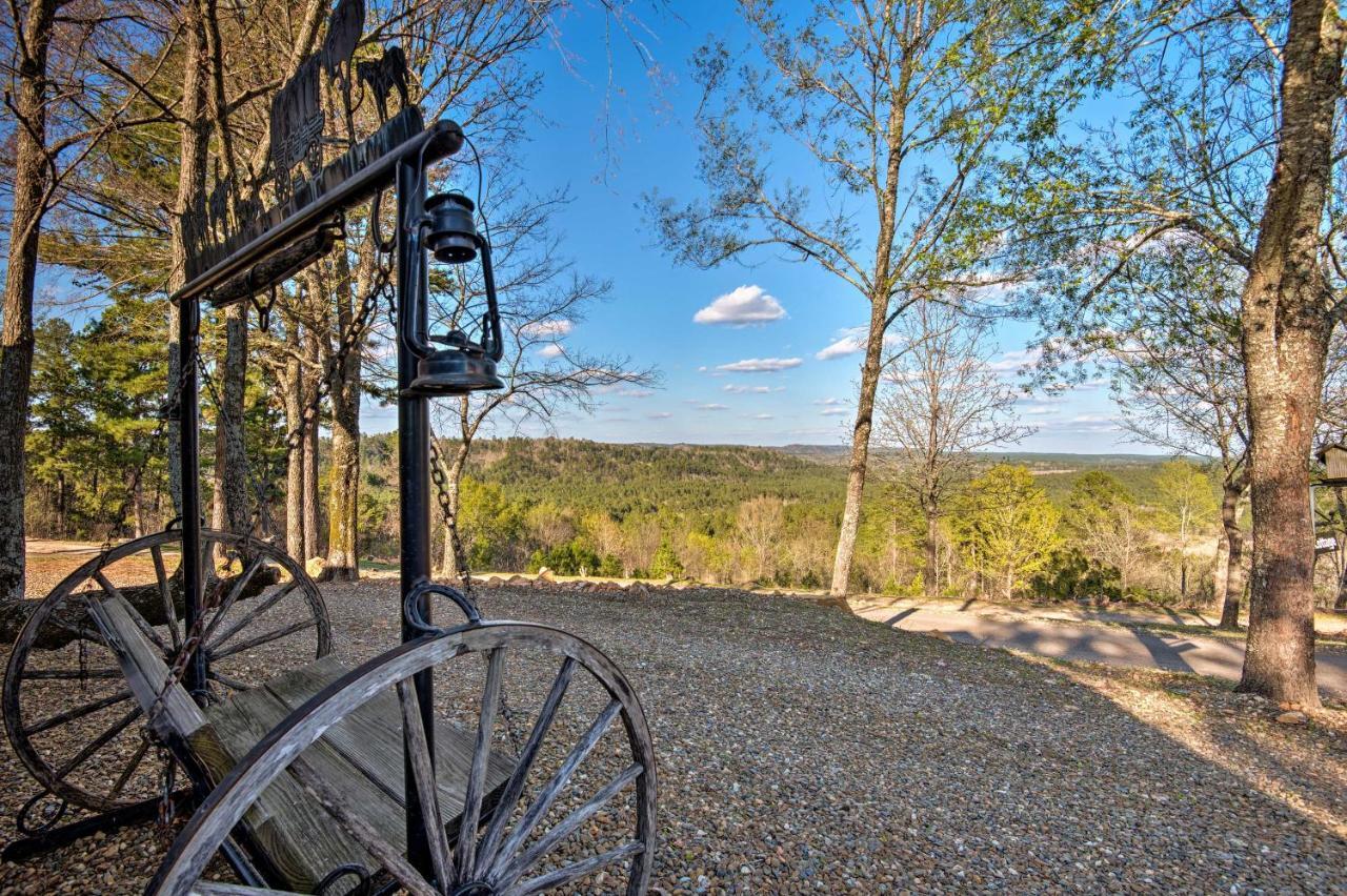 Broken Bow Cottage With Deck, Hot Tub And Fire Pit! 外观 照片