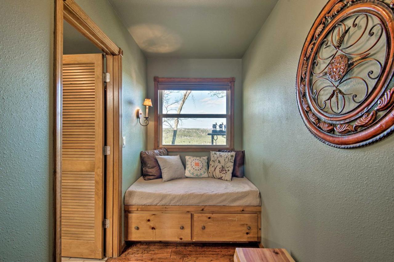 Broken Bow Cottage With Deck, Hot Tub And Fire Pit! 外观 照片